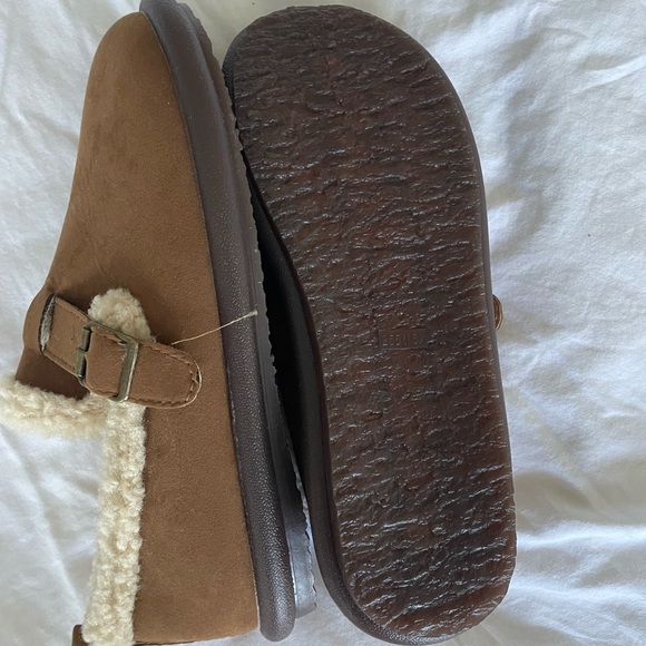 Fall slip ons - Picture 5 of 6